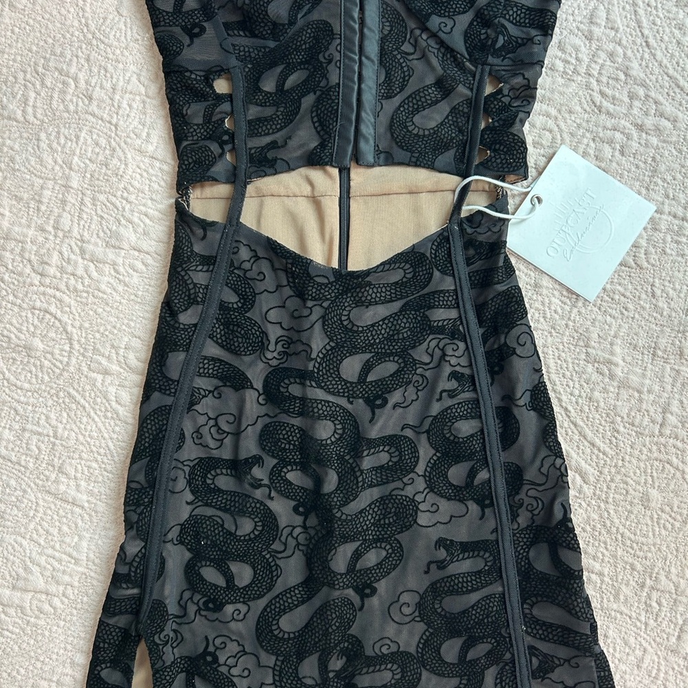 NWT Outcast Elsie Dress - size small